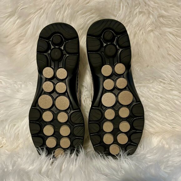 Skechers GoWalk 6  DVF size 7 - Picture 5 of 6